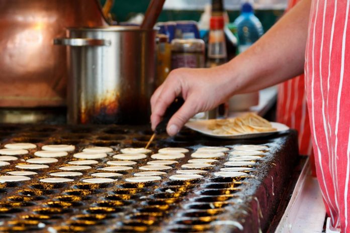 Poffertjes und Jahrmarkt