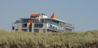 "Beach Hotel & Spa Noordzee" in Cadzand-Bad