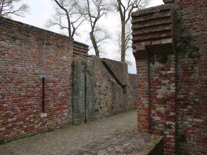 "Westpoort" - West-Stadtor von Sluis