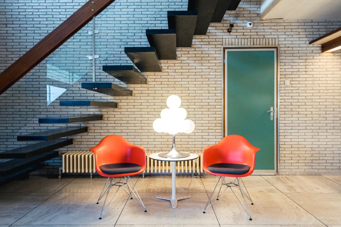 Hotel "de Milliano" in Breskens: Bauhaus-Style innen und aussen