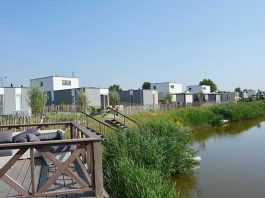 Ferienpark "Zeebad" Breskens: Idyllischer Urlaub an Kanälen