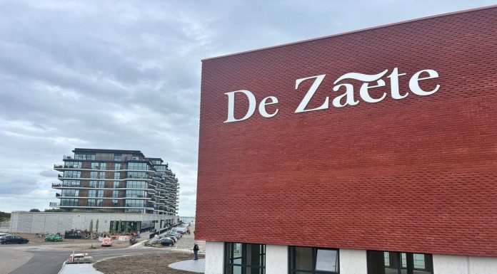 Hafengebiet Breskens in der Modernisierung Modernes Fischereizentrum "De Zaete" in Breskens