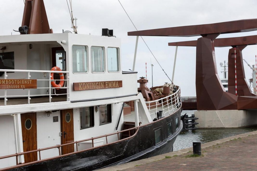 Hotelboot Koningin Emma Breskens Urlaub an Hollands Nordsee und Westerschelde